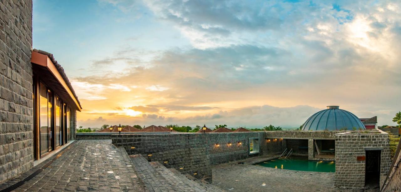 Viveda Wellness Resort Nashik Exterior photo