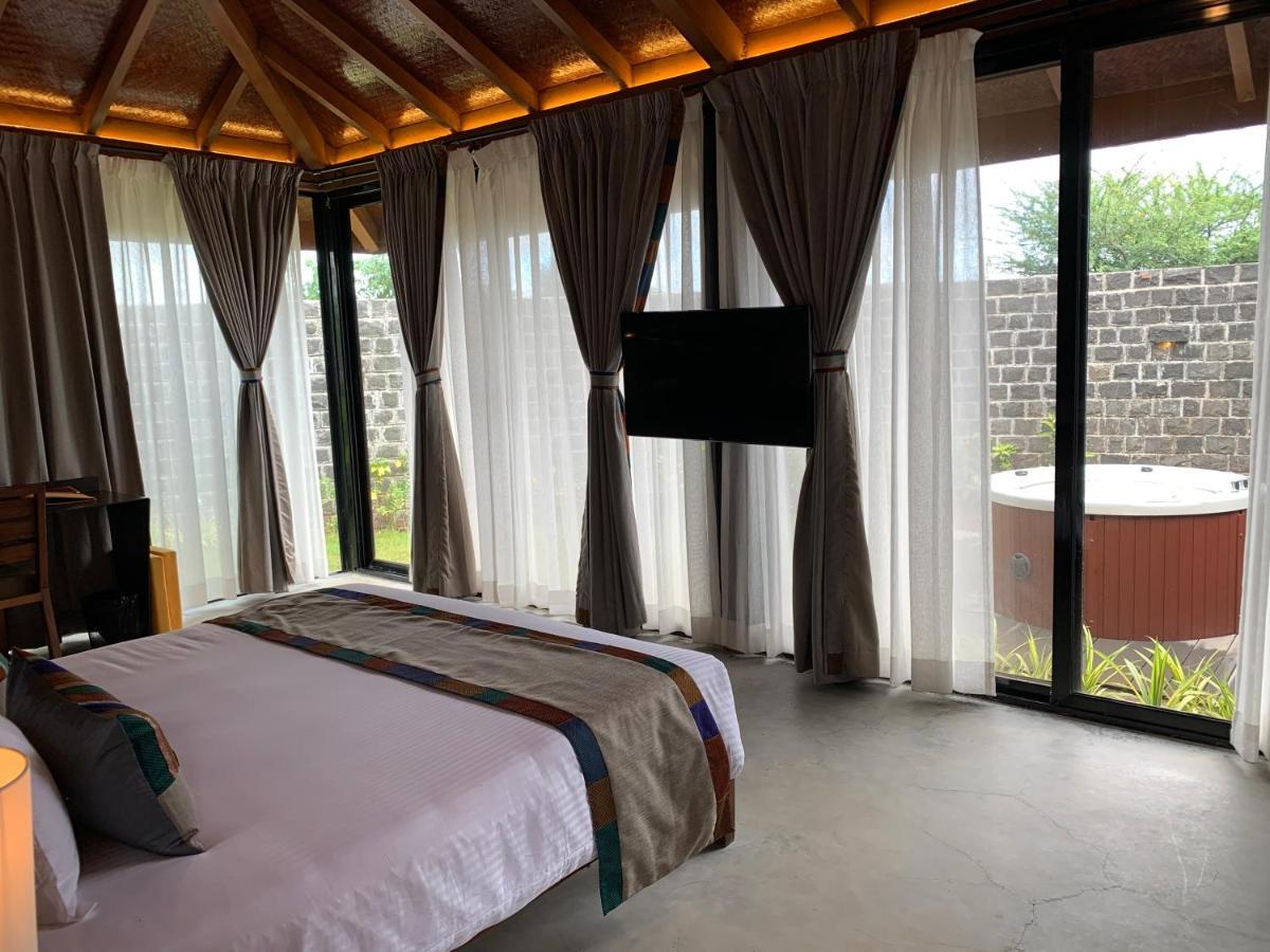 Viveda Wellness Resort Nashik Exterior photo