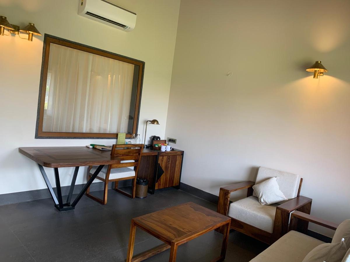Viveda Wellness Resort Nashik Exterior photo