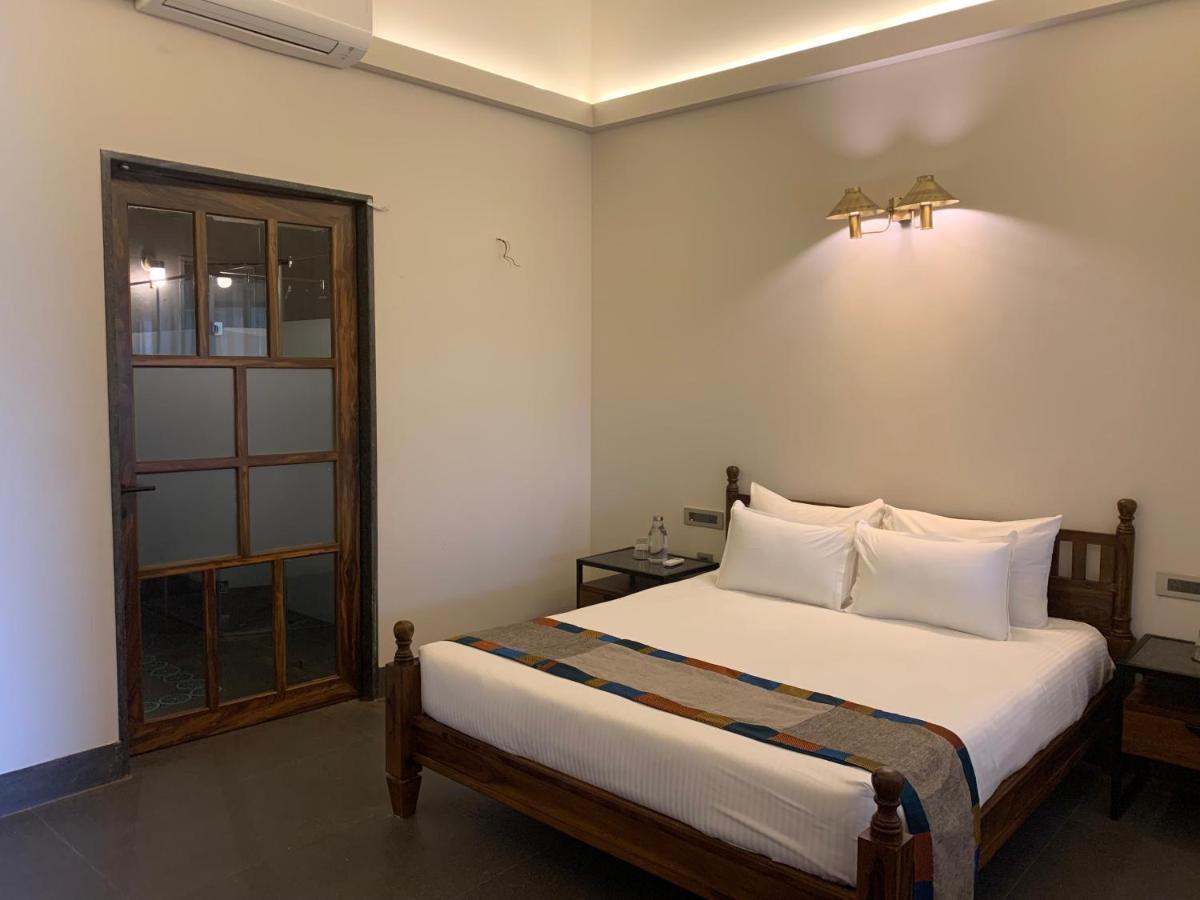 Viveda Wellness Resort Nashik Exterior photo