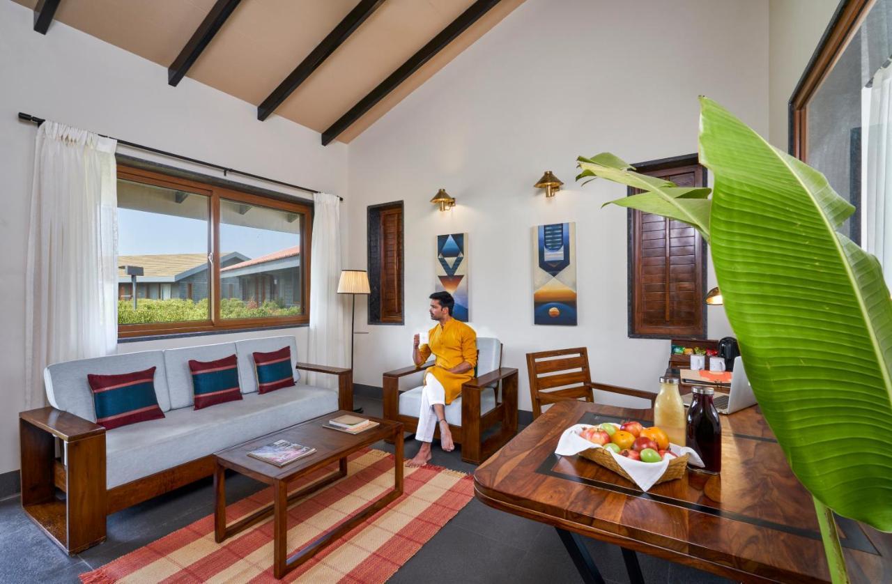 Viveda Wellness Resort Nashik Exterior photo