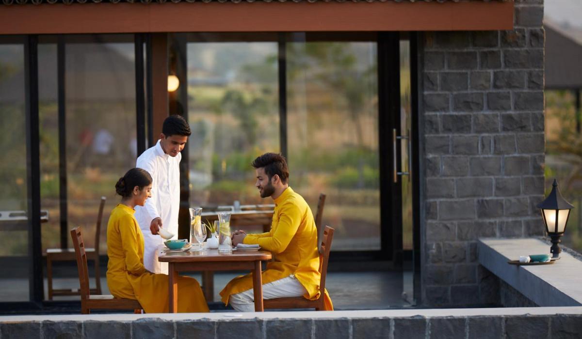 Viveda Wellness Resort Nashik Exterior photo