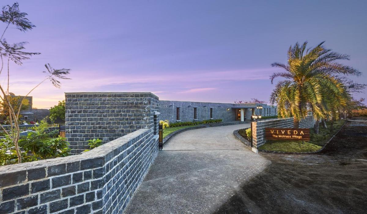 Viveda Wellness Resort Nashik Exterior photo