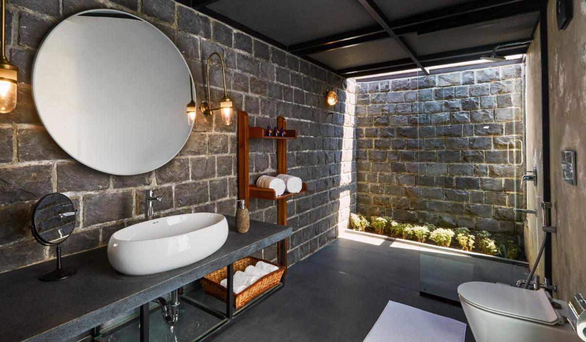 Viveda Wellness Resort Nashik Exterior photo